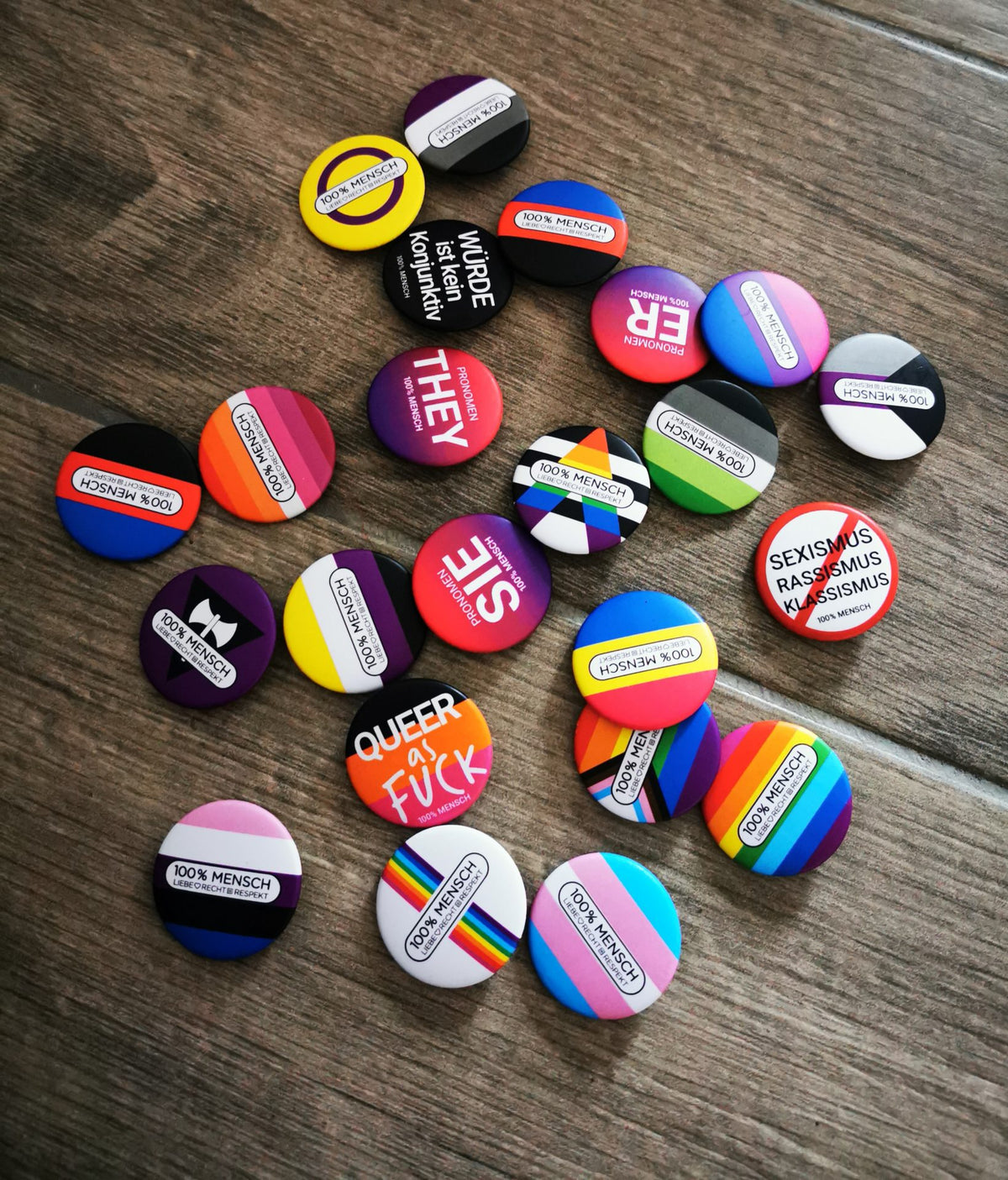 100% Human - Agender Button | 38mm