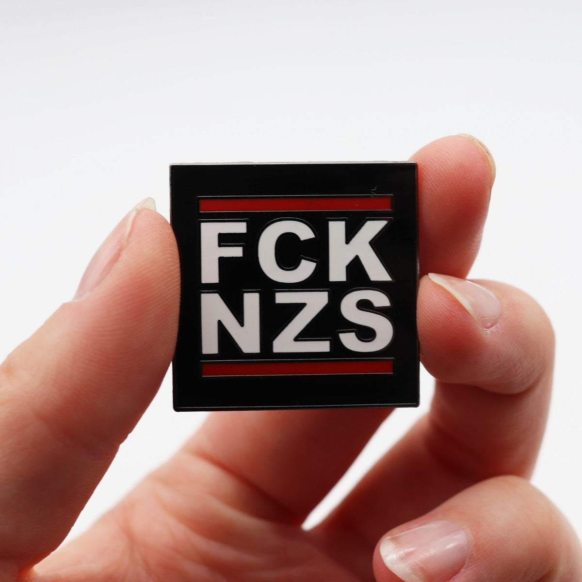 FCK NZS- Emaille Pin